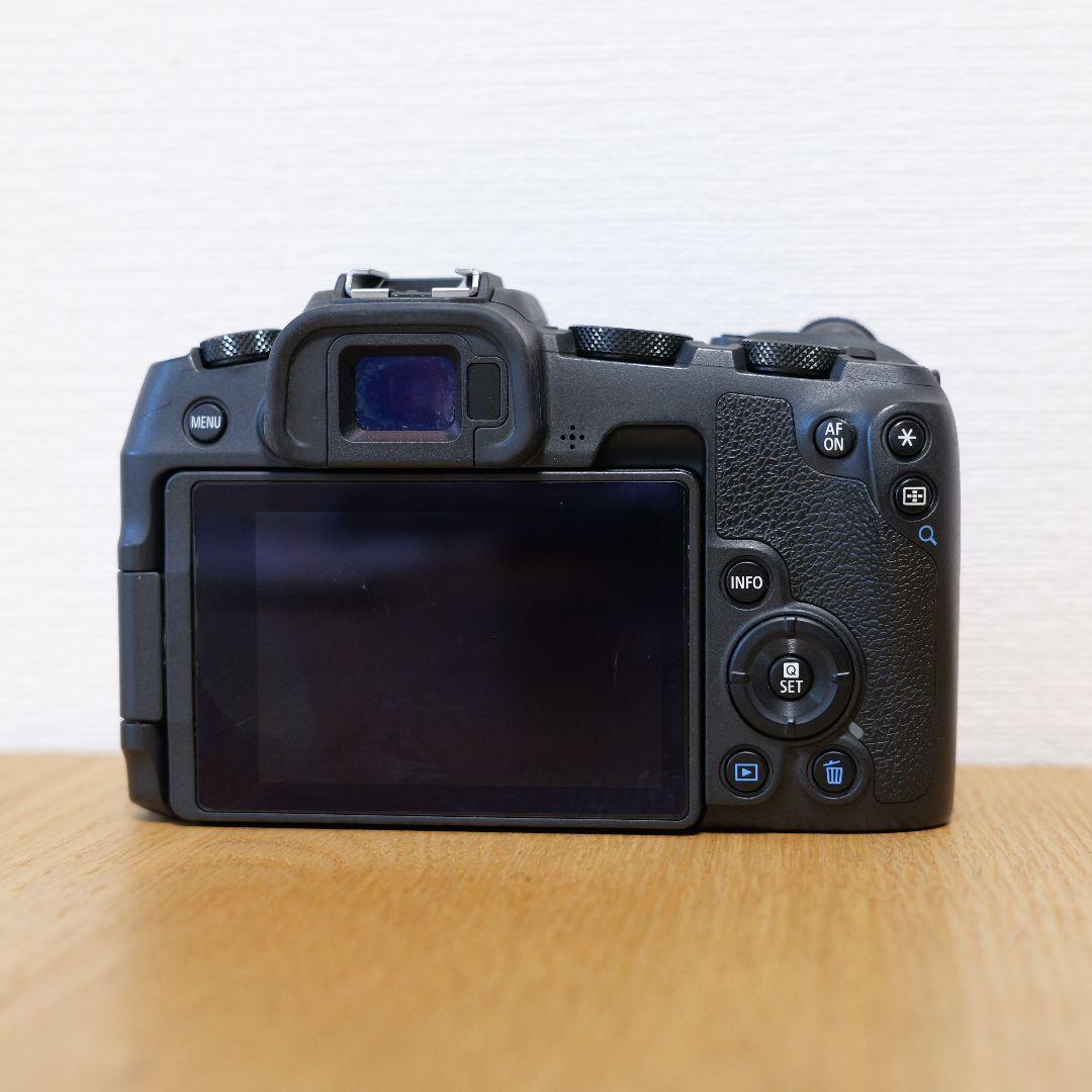 Canon EOS RP ミラーレスカメラ 本体と付属品