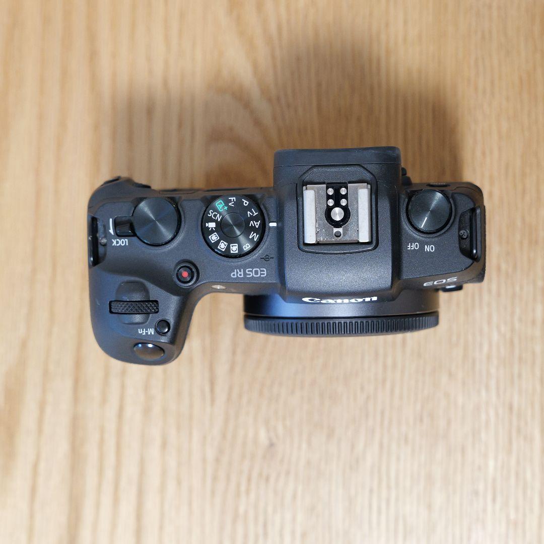 Canon EOS RP ミラーレスカメラ 本体と付属品