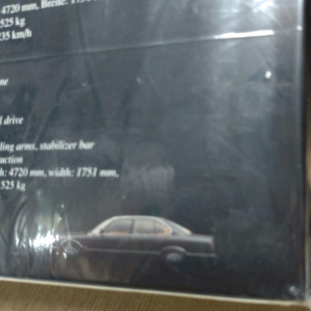 【新品・未開封】MINICHAMPS  535i 1988 1:18