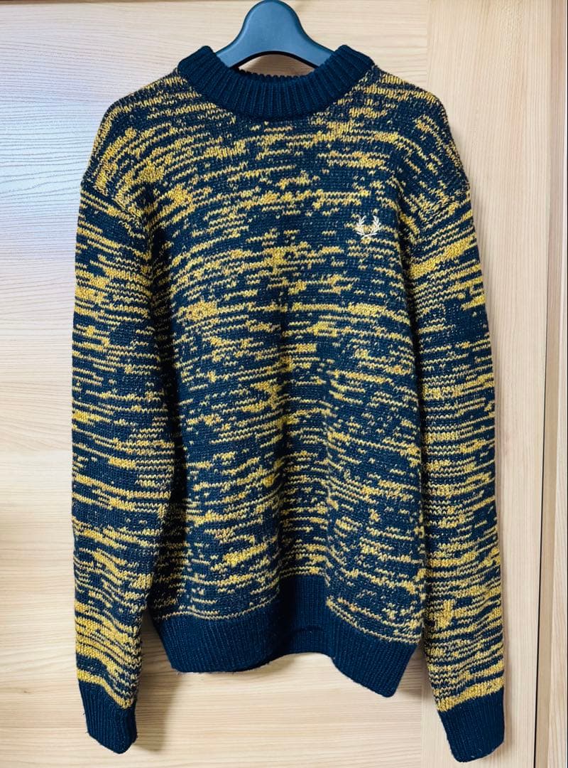 FRED PERRY フレッドペリー　ニットセーター