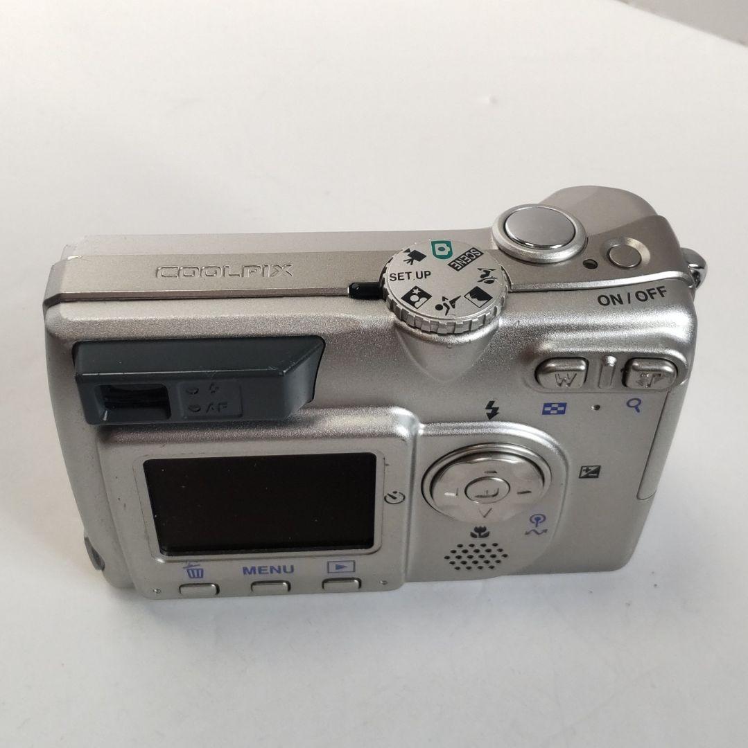 動作確認済み ニコン COOLPIX 5200 オールドコンデジ デジカメ