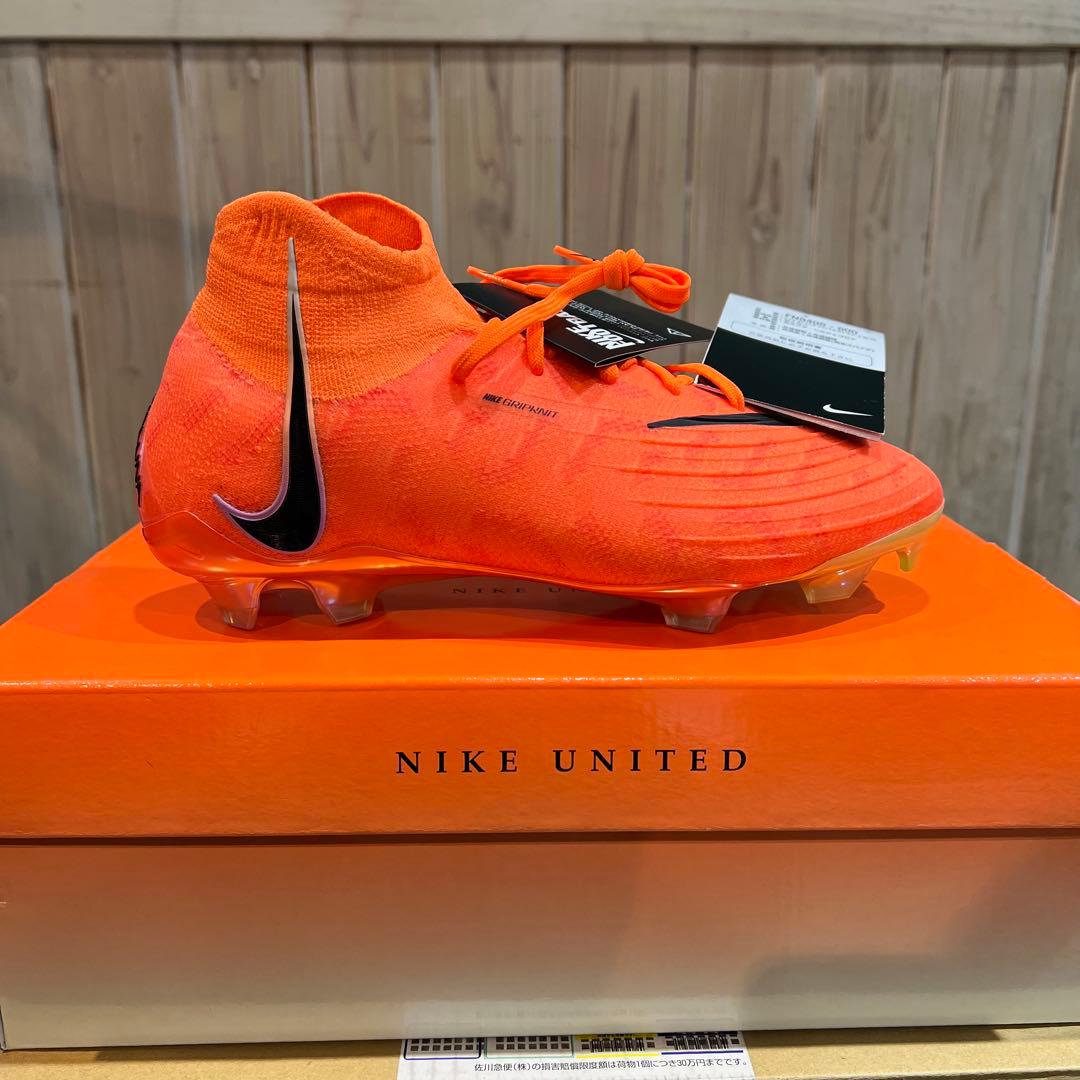 【即購入OK】NIKE W ファントム ルナ エリート NU FG 23.0cm
