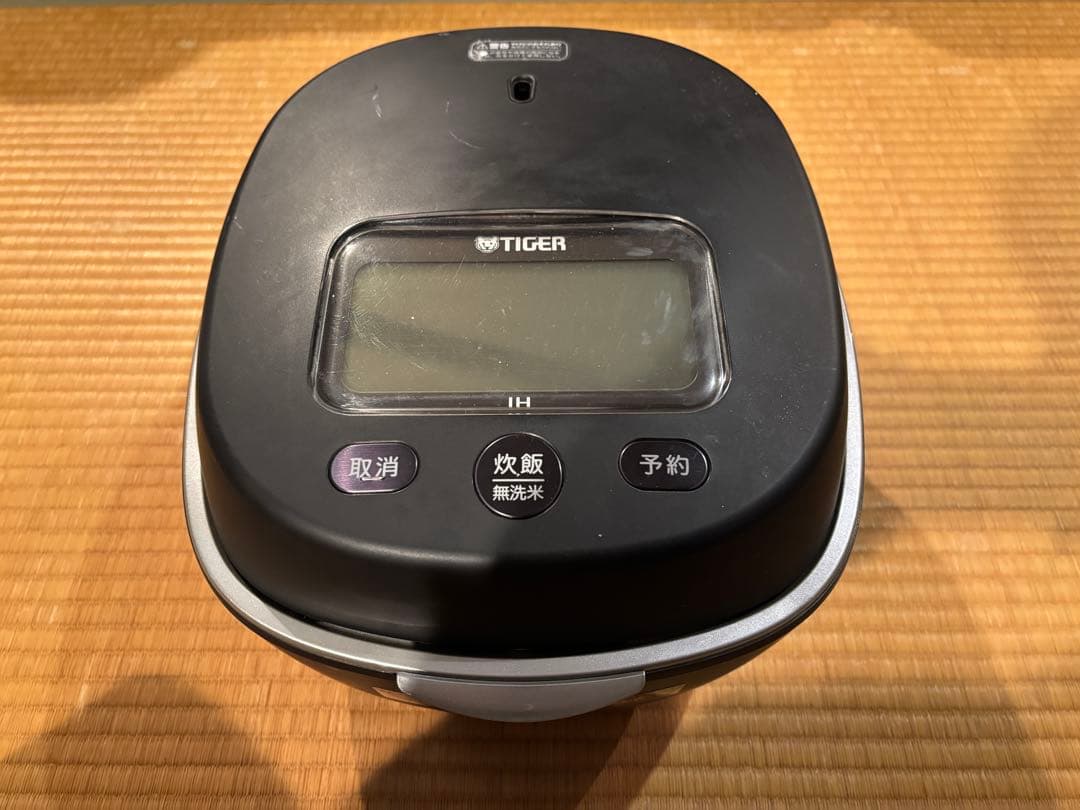 【ジャンク・部品取り】タイガー 炊飯器 JPL-S100-KT 展示用モック