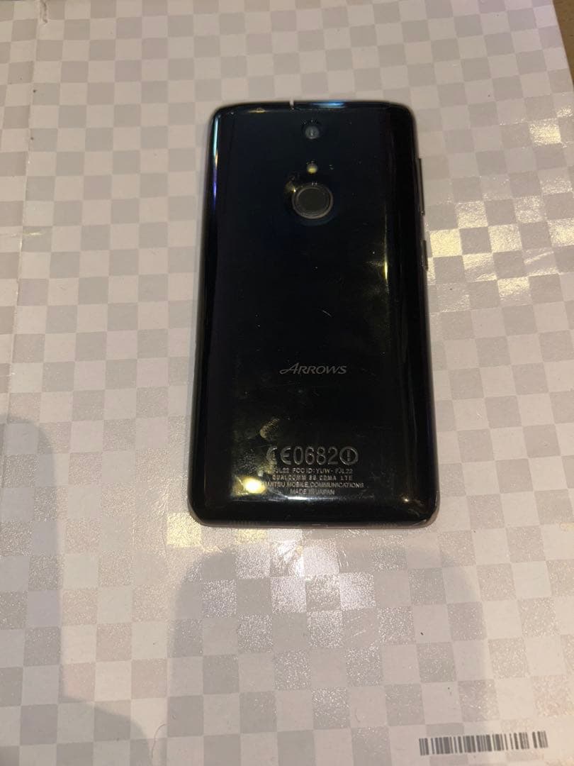 スマートフォン　スマホ　ブラック