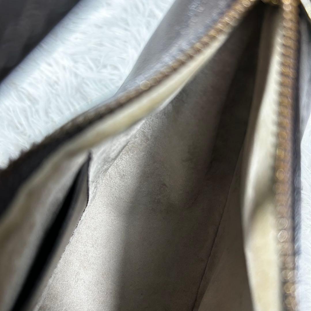 極美品✨クリスチャンヴィラ　ラウンドショルダーバッグ ハーフムーン ブラウン