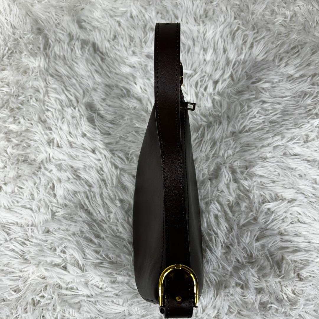 極美品✨クリスチャンヴィラ　ラウンドショルダーバッグ ハーフムーン ブラウン