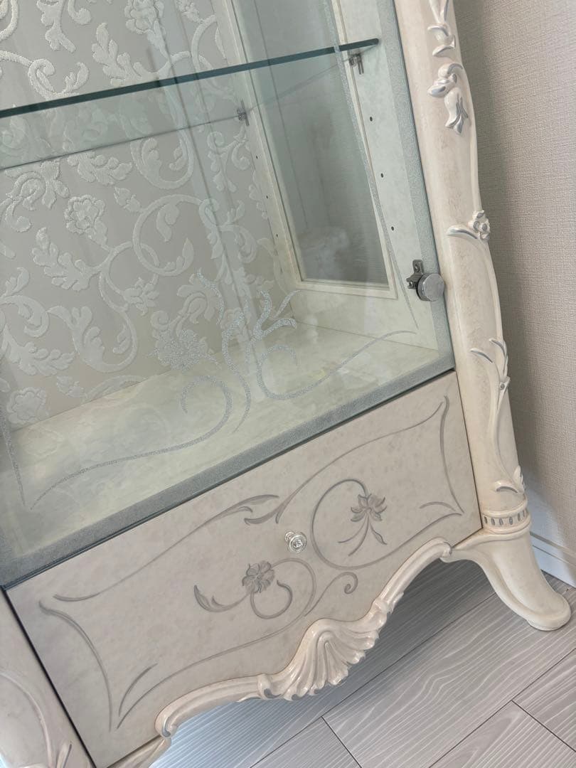 サルタレッリジュリエッタ　キャビネット