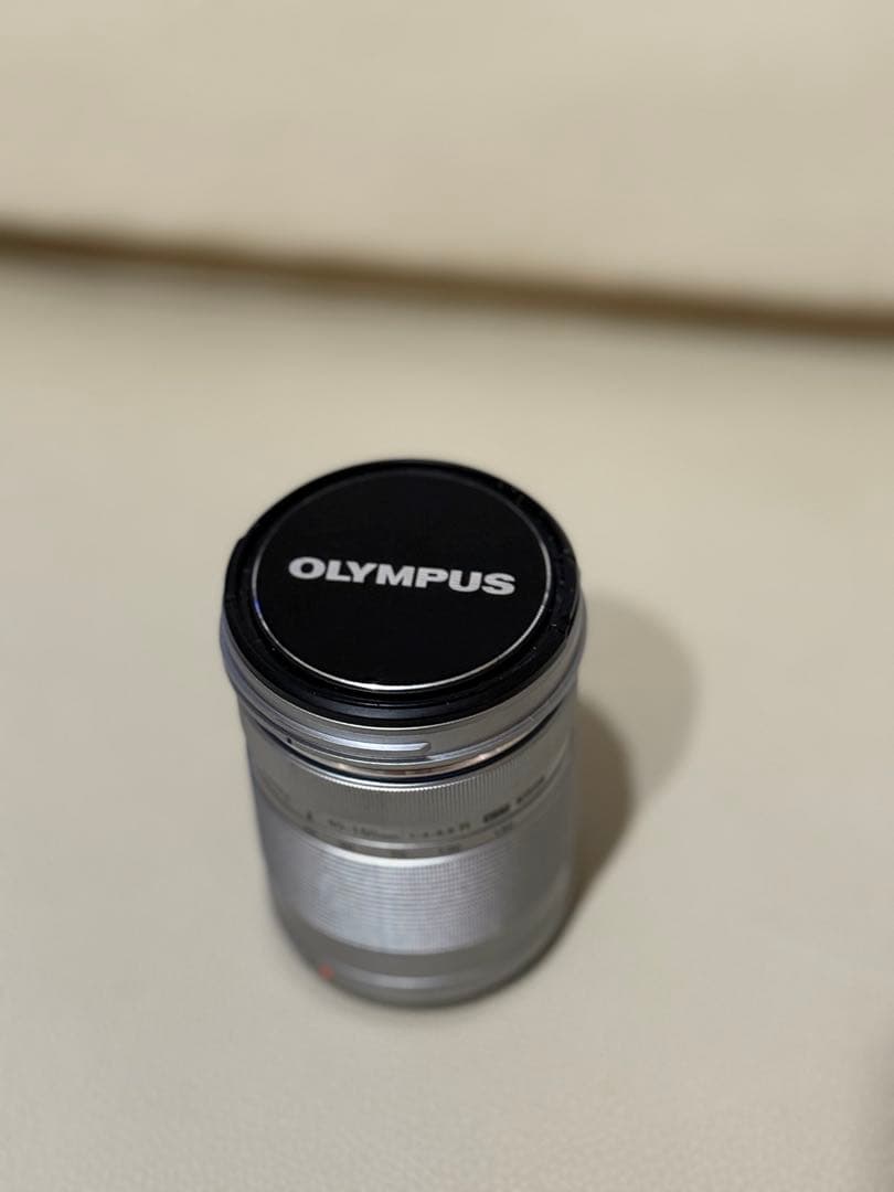 OLYMPUS ED 40-150mm f/4.0-5.6 R ズームレンズ