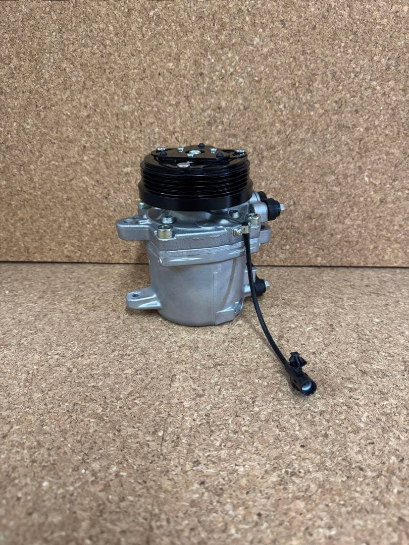 MH23SワゴンR リビルトACコンプレッサー 未使用 長期在庫 MK21S