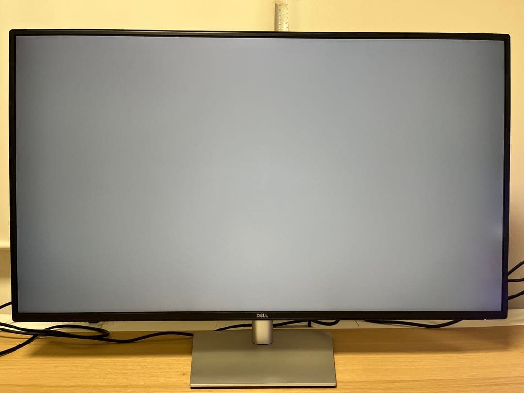 Dell 43インチ 4K USB-C ハブ モニター　U4323QE