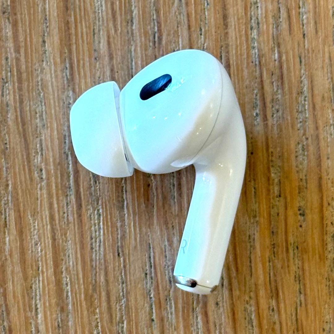 caldinavoxyさまAirPods Pro 2 USB-C 右耳A3047