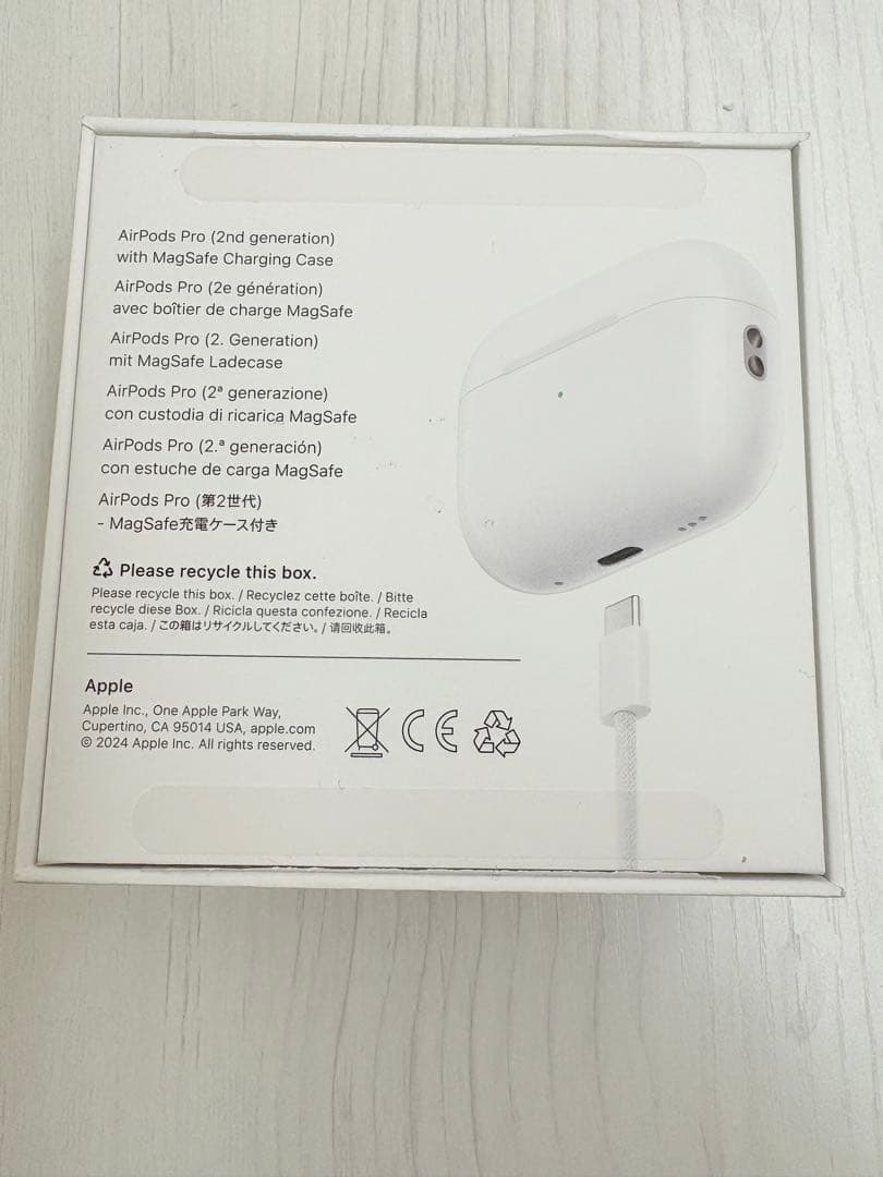 AirPods Pro第2世代 AppleCare+保証付き　ESRケース付き