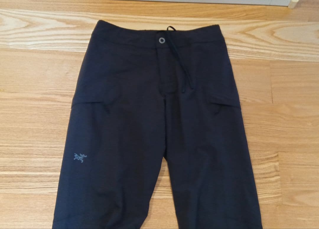 [美品]ARC'TERYX (アークテリクス)ブラック 28サイズ