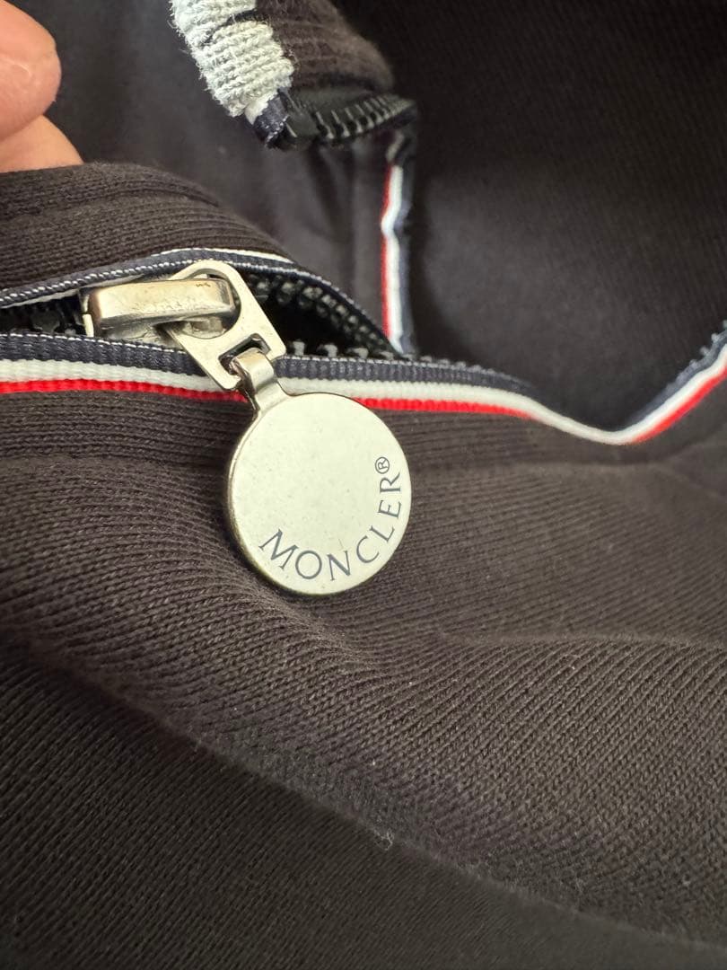 美品モンクレール　サイズXL スウェット素材