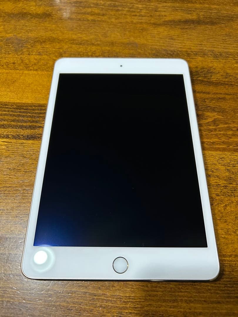 Apple iPad mini4 128GB Wi-Fiシャンパンゴールド