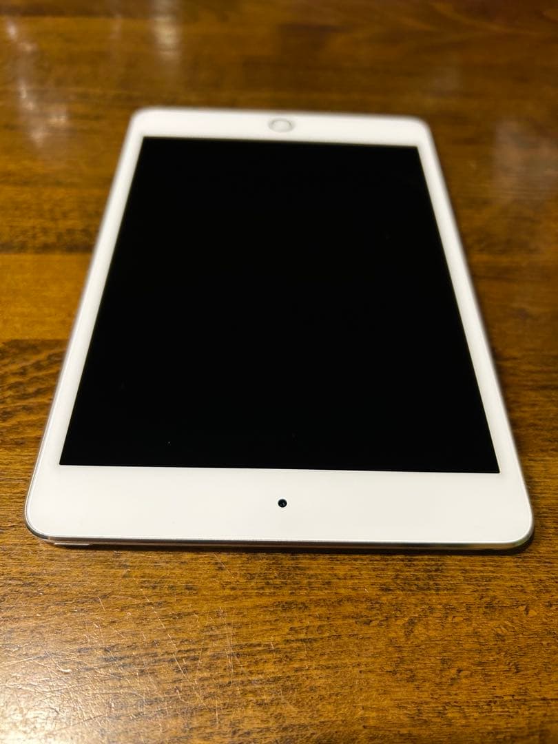 Apple iPad mini4 128GB Wi-Fiシャンパンゴールド