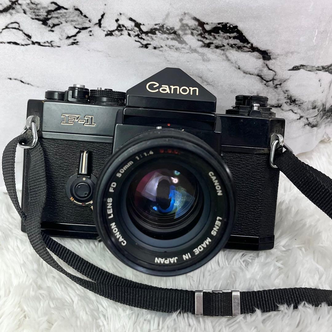 フィルム一眼レフカメラ Canon F-1 FD 50mm f/1.4レンズ