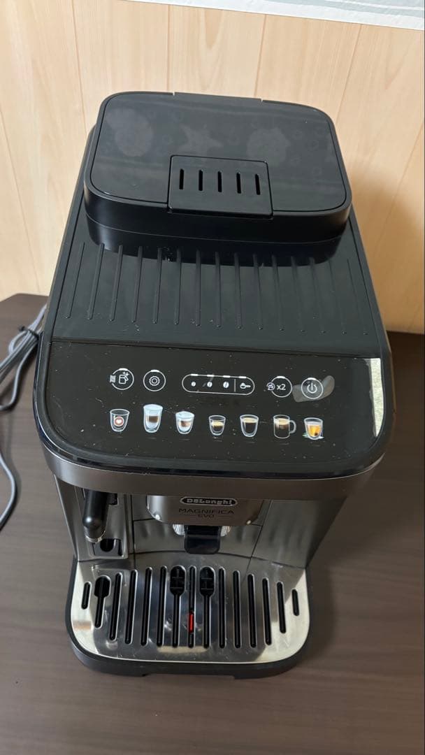 デロンギ マグニフィカイーヴォ Delonghi コーヒーメーカー