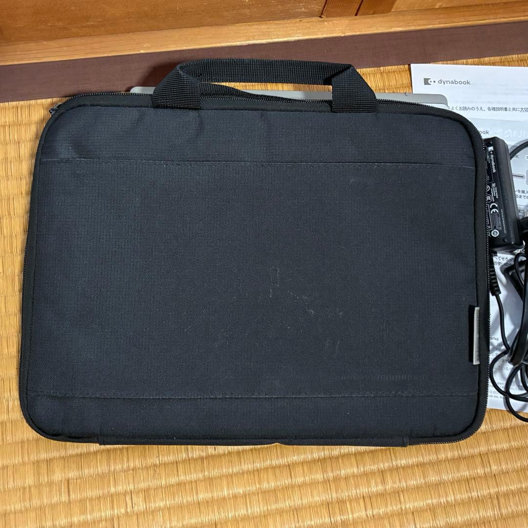 dynabook k60/fs タブレットパソコン ノートPCケース付き