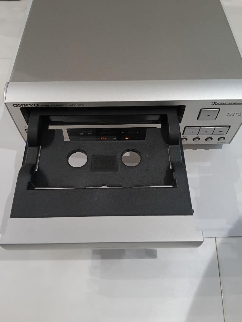 カセットデッキ　ONKYO　オンキョー　K-V77