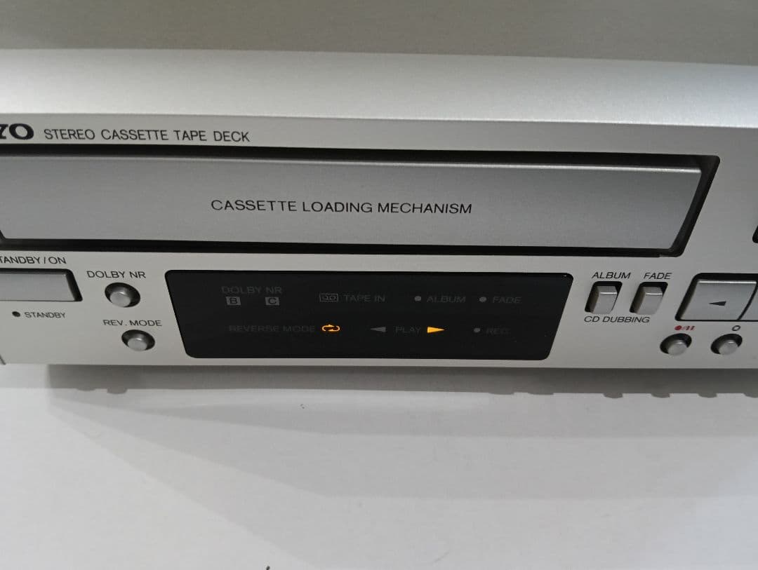 カセットデッキ　ONKYO　オンキョー　K-V77