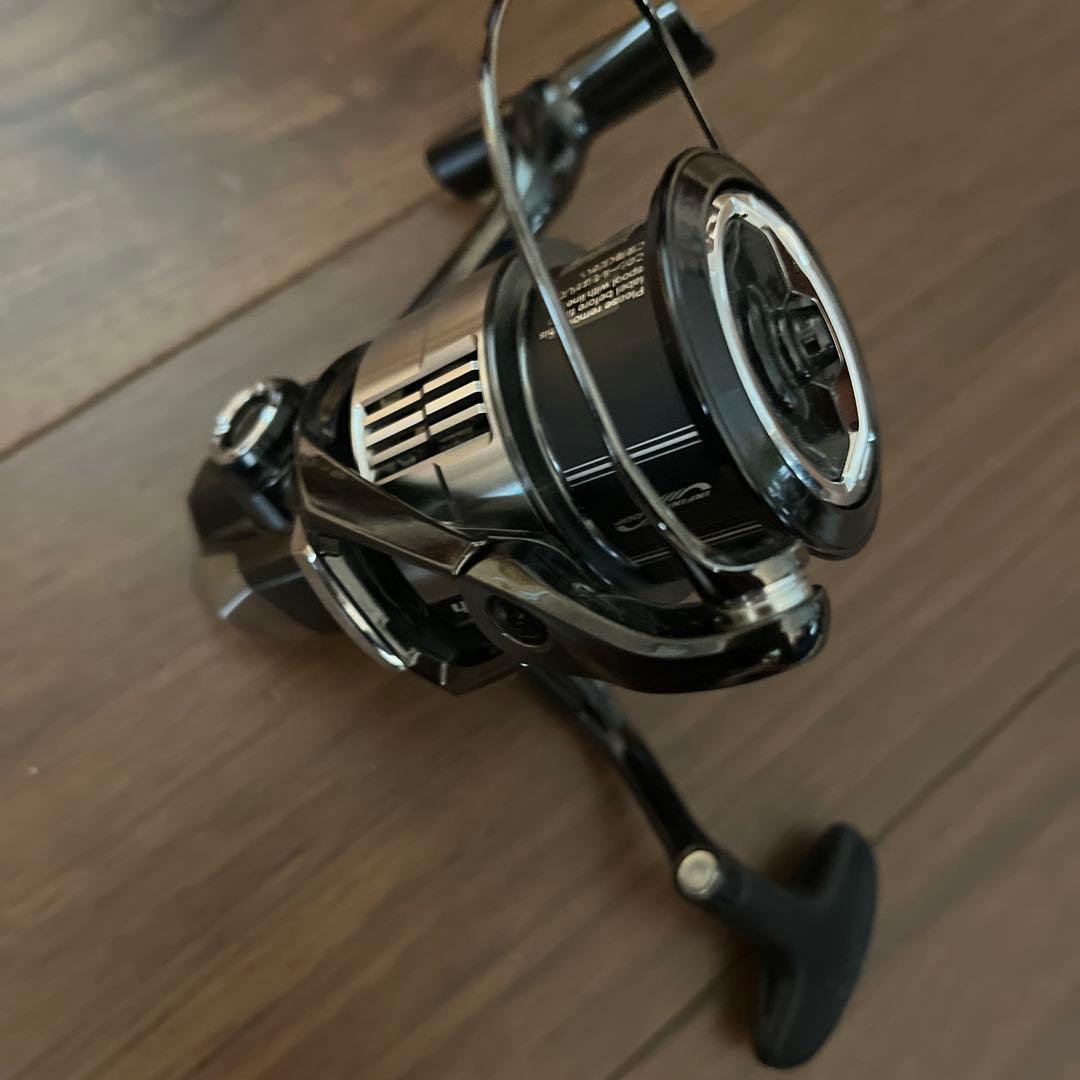 SHIMANO Vanquish 4000MHG スピニングリール