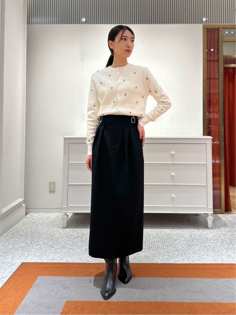 CABaN コットンカシミヤ エンブロイダリークルーネックカーディガン