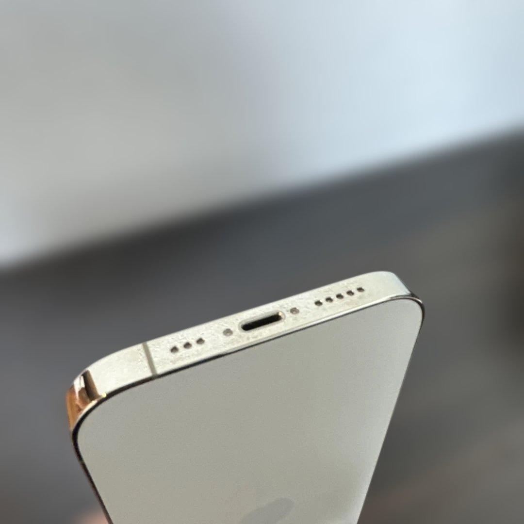 iPhone 14 Pro Gold 256GB SIMフリー 98%