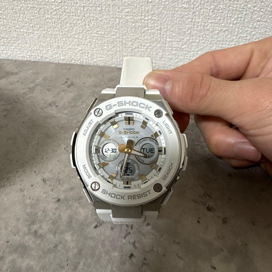 G-SHOCK GST-W300-7AJF 白
