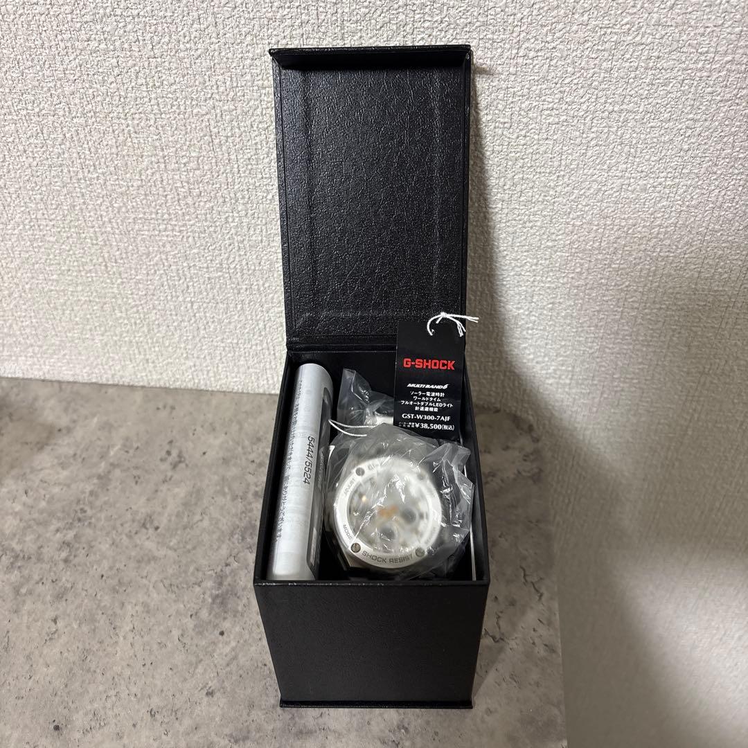 G-SHOCK GST-W300-7AJF 白