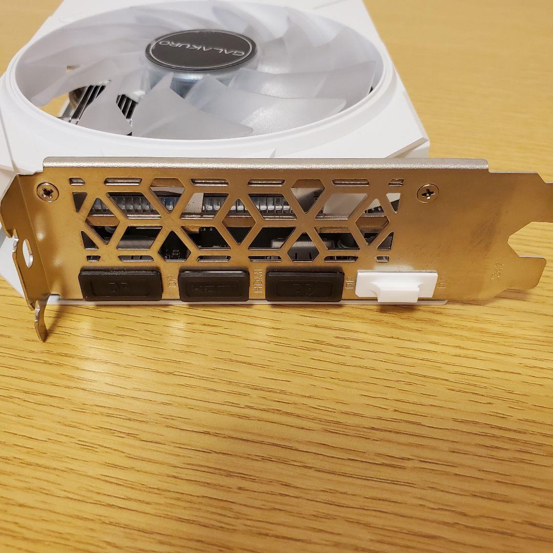 RTX 4060 8GB グラボ 玄人志向 NVIDIA GEFORCE 白色