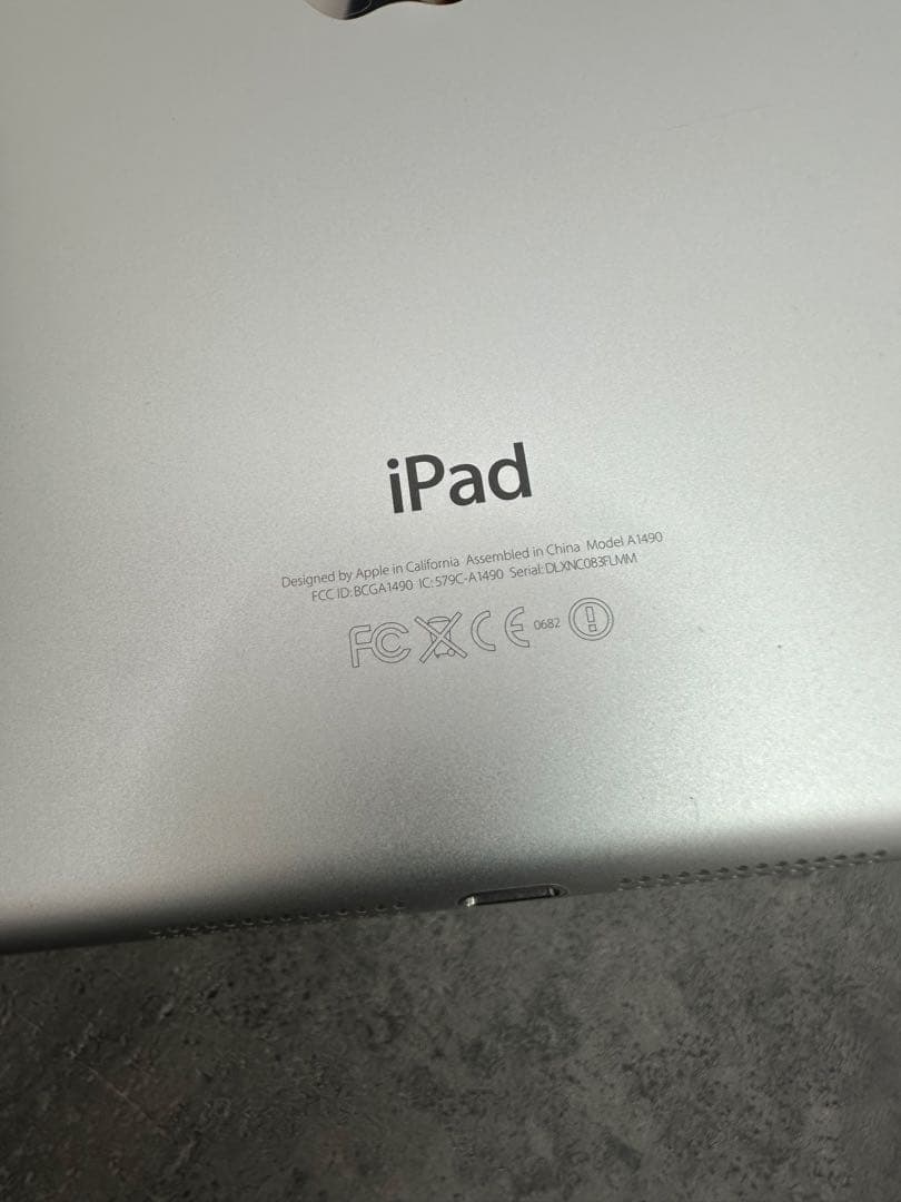 iPad本体 iPad Mini 2
