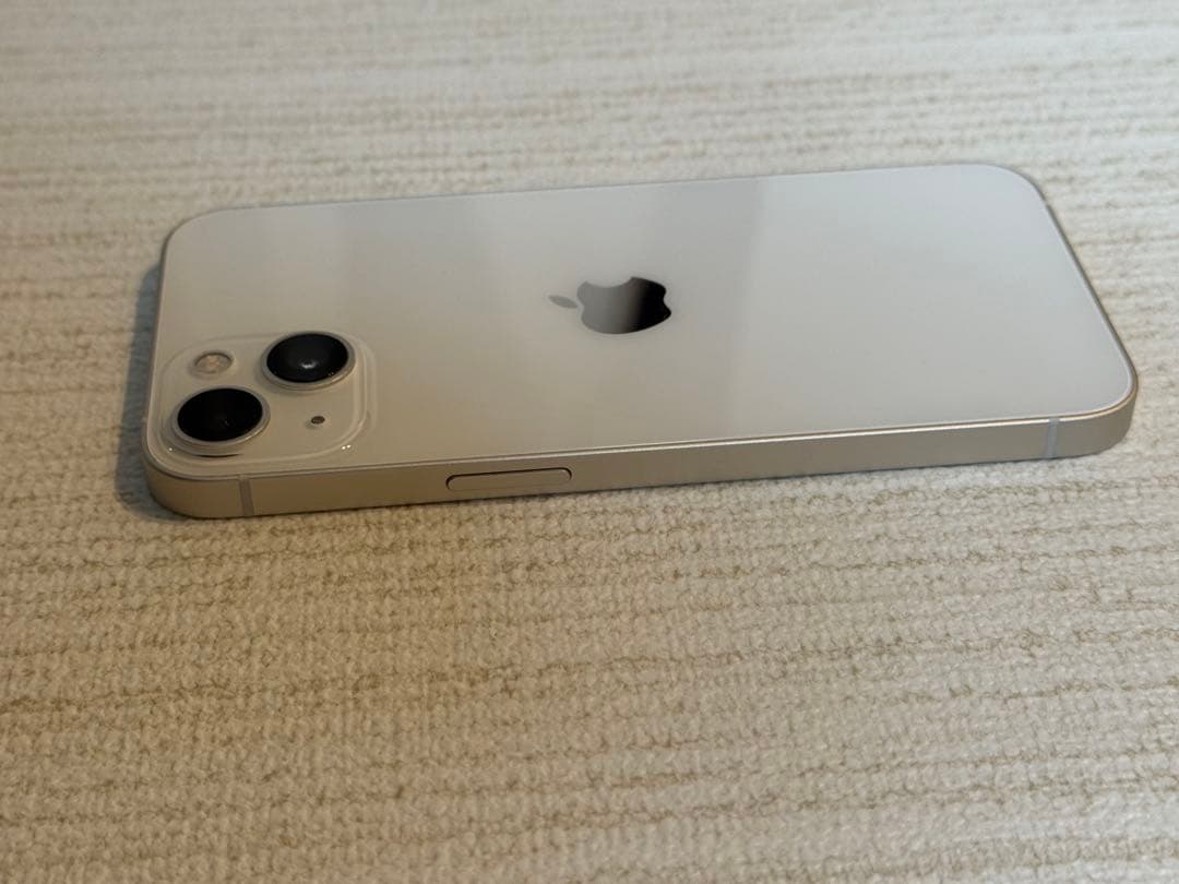 iPhone13　128GB　スターライト