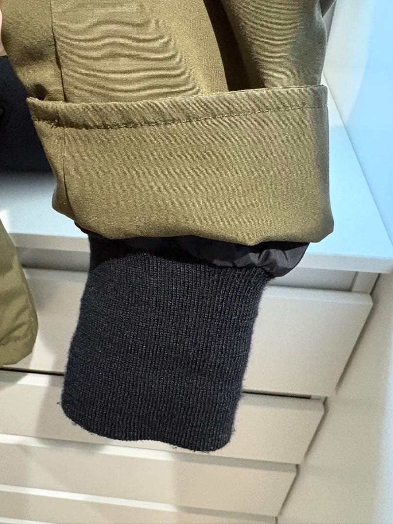 【極美品 S】カナダグース　シャトー　カーキ　コヨーテファー