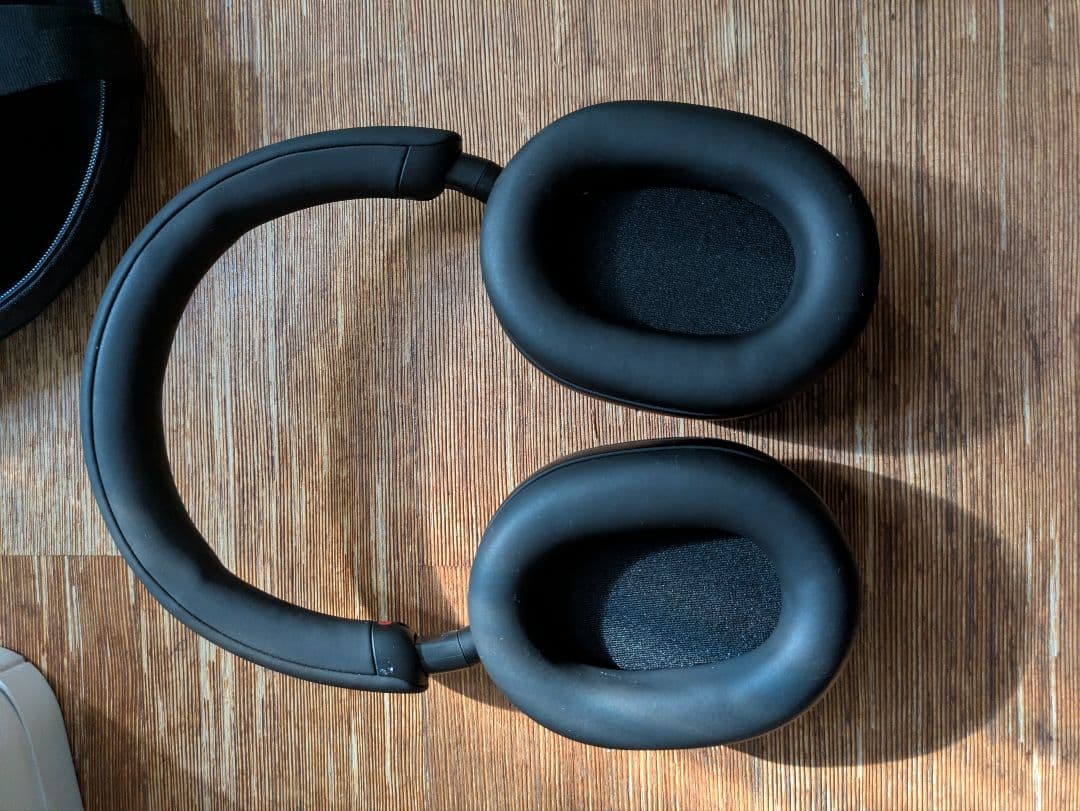 ソニー　WH-1000XM5 美品付属品完備