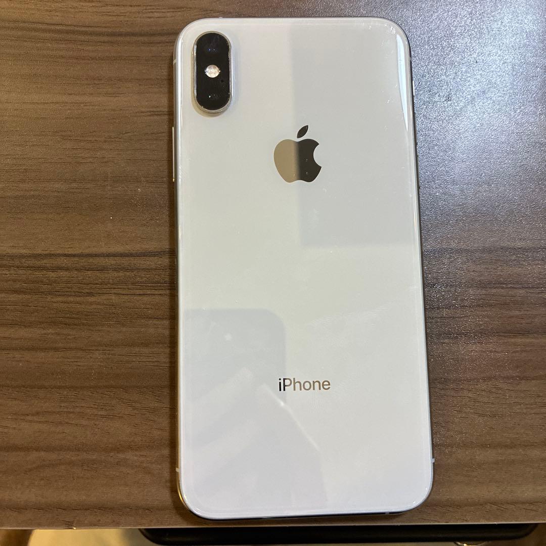 Apple iPhone Xsシルバー64G