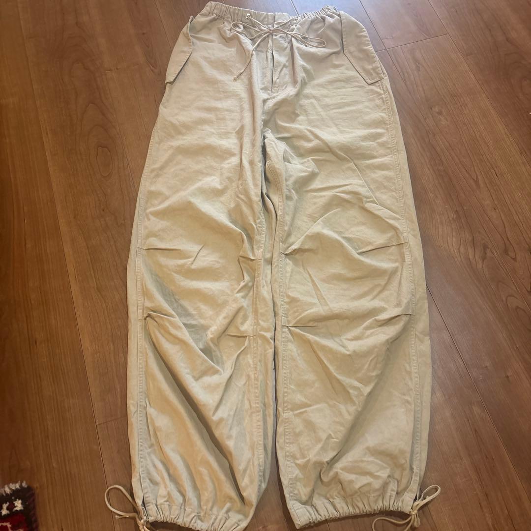 THE SHISHIKUI パラシュートパンツ グレージュ