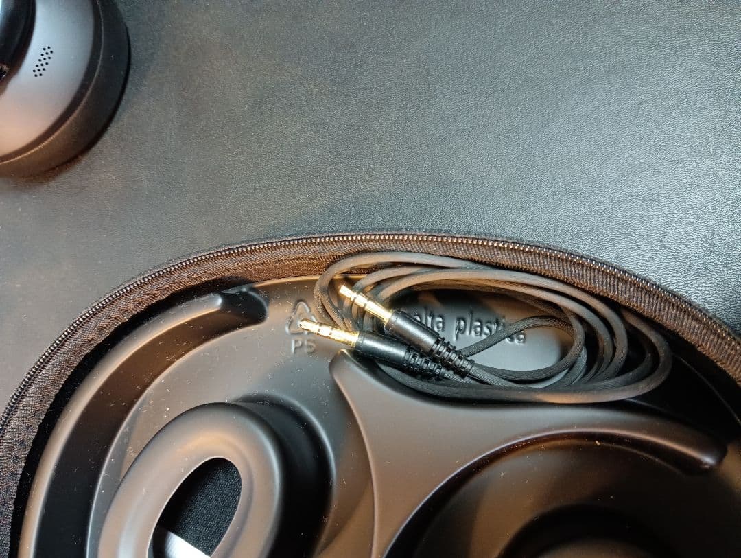 【美品】 soundcore SPACE Q45 ワイヤレスヘッドホン