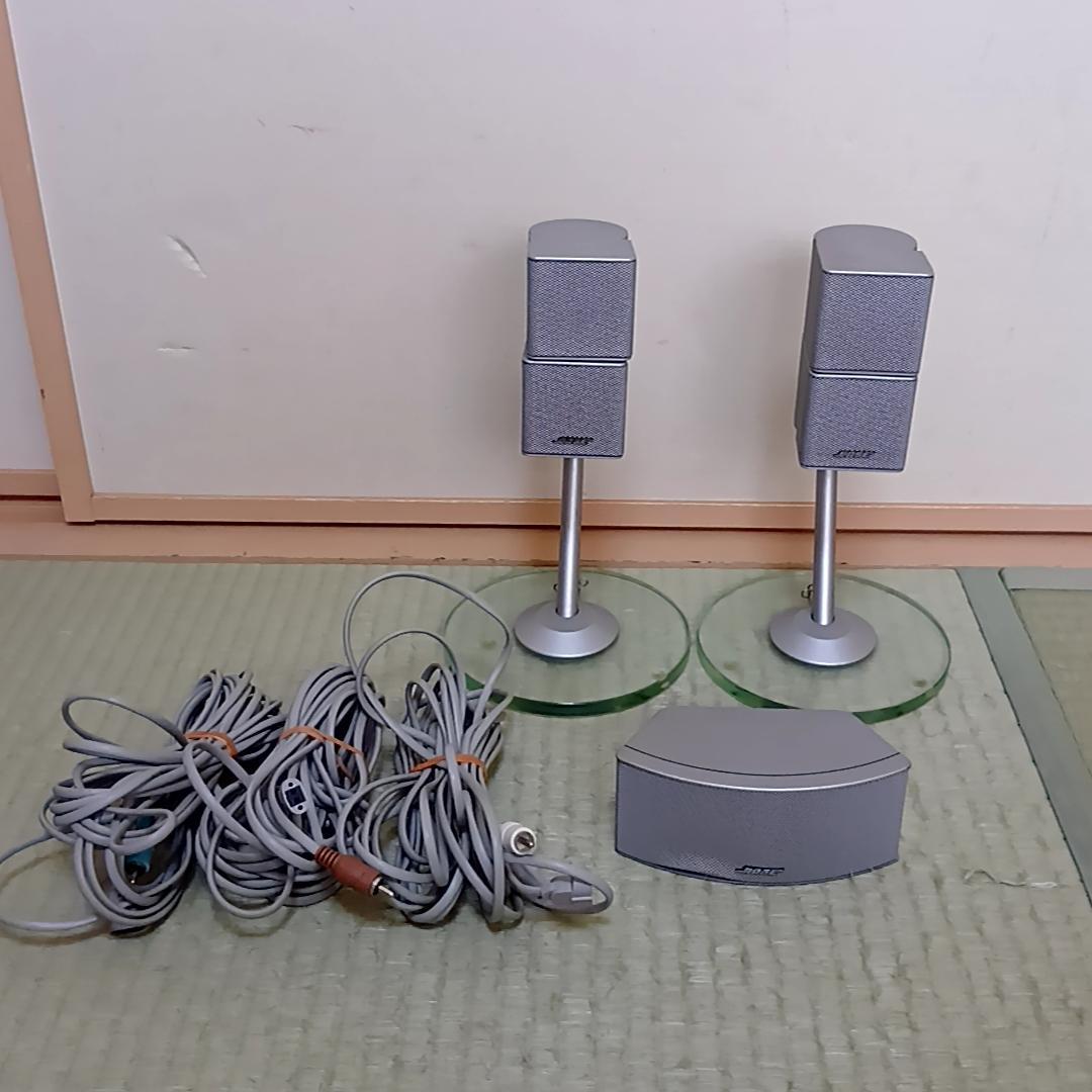 BOSE サテライト スピーカー　スタンド付属　ケーブル付き　ダブルキューブ型