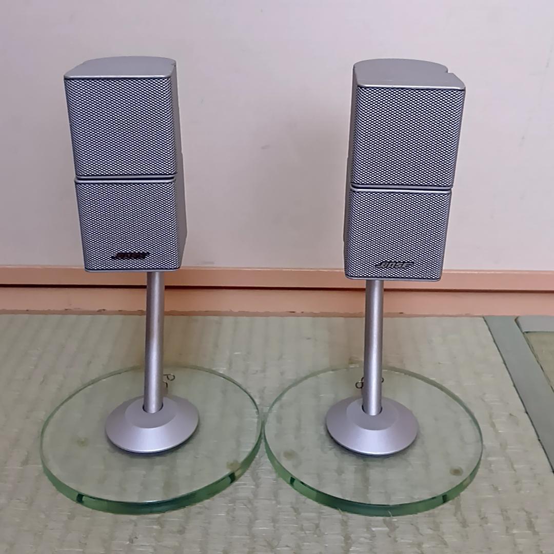 BOSE サテライト スピーカー　スタンド付属　ケーブル付き　ダブルキューブ型