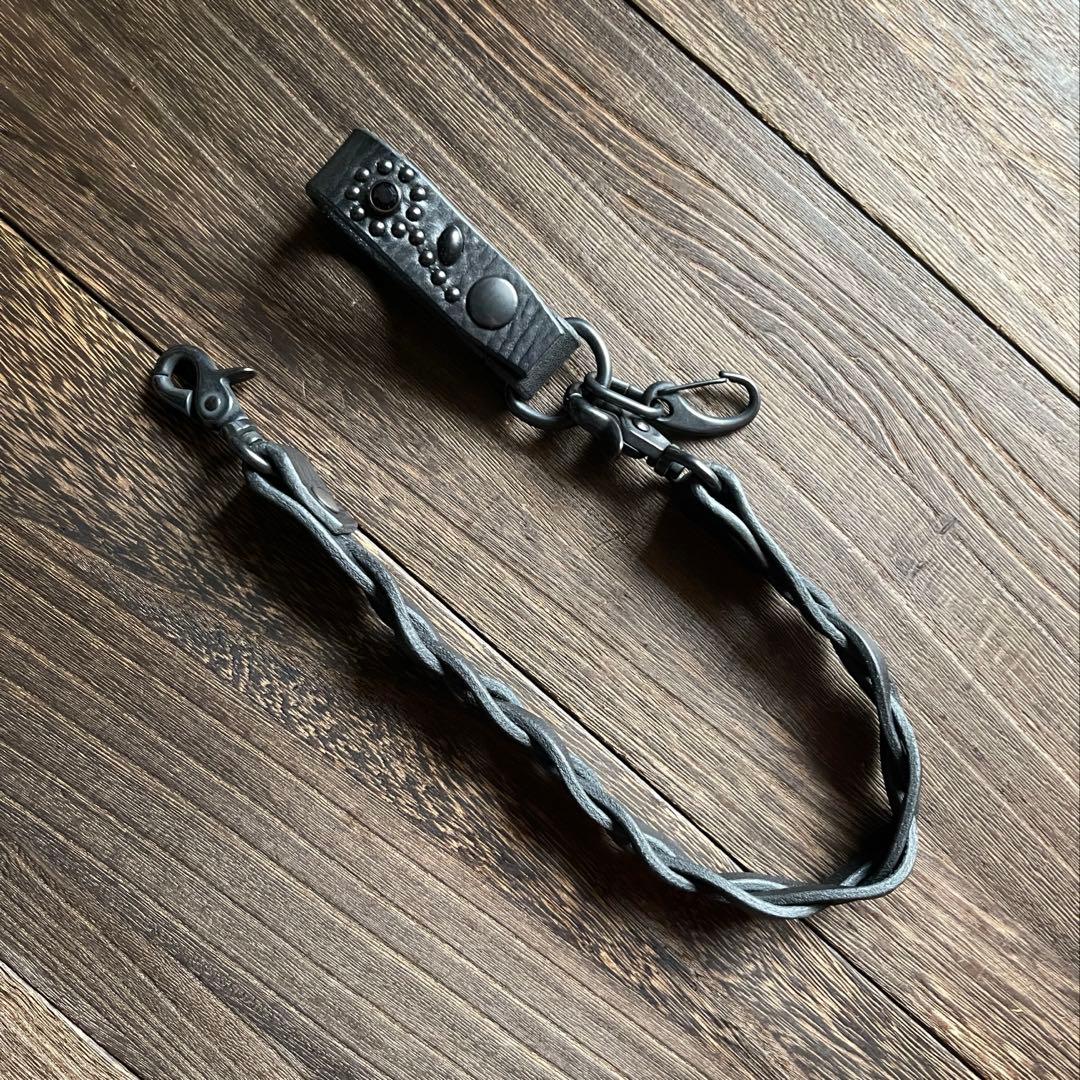 編み込みレザーウォレットコード　TYPEB シボ　黒染　HTC CALEE