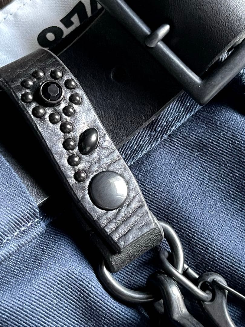 編み込みレザーウォレットコード　TYPEB シボ　黒染　HTC CALEE