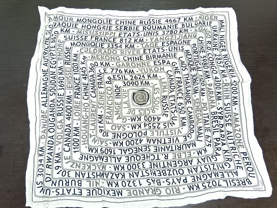 472 HERMES エルメス シルク ハンカチ