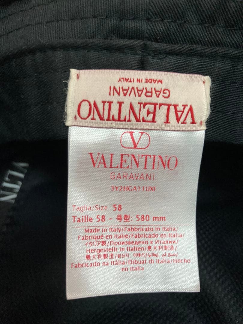 ヴァレンティノ・ガラヴァーニ　ロゴ　バケットハット 黒