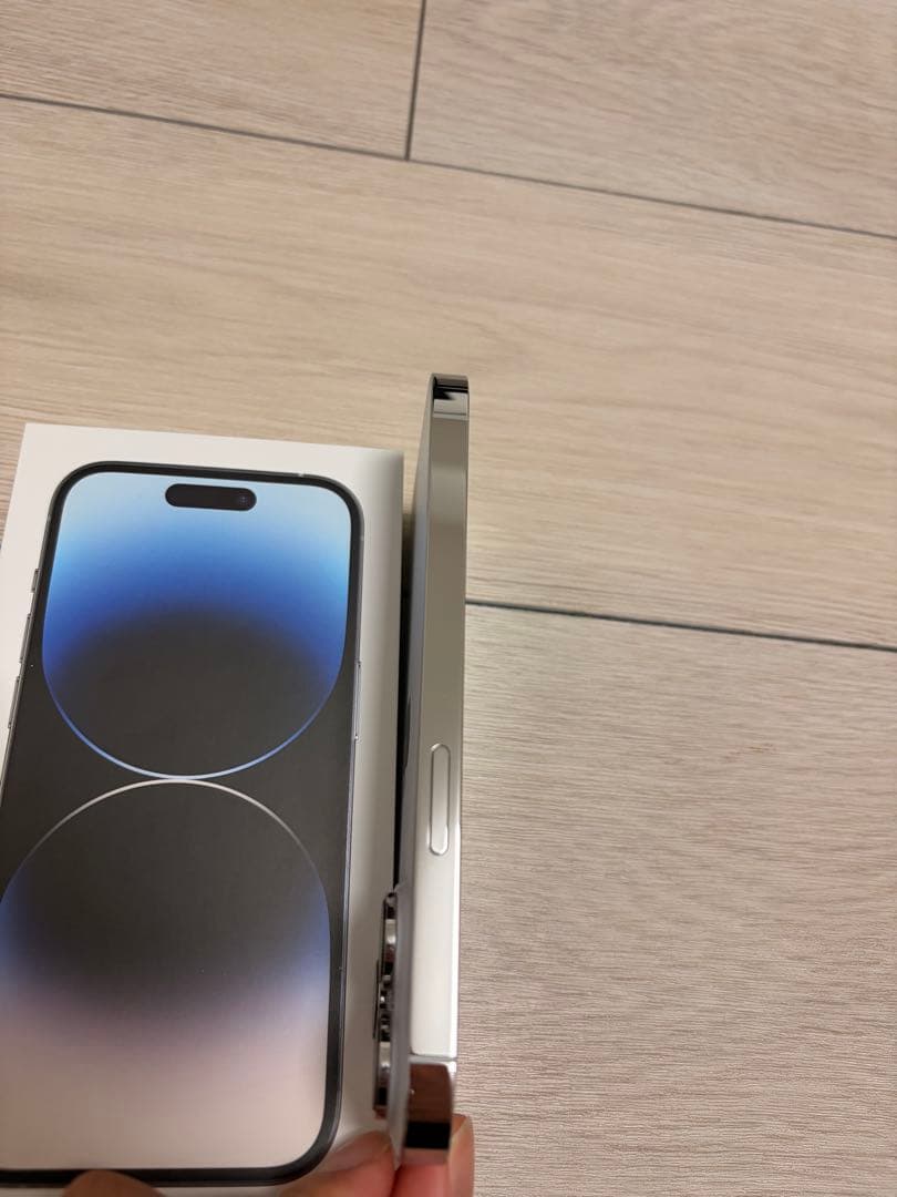 iPhone 14 Pro シルバー 256GB