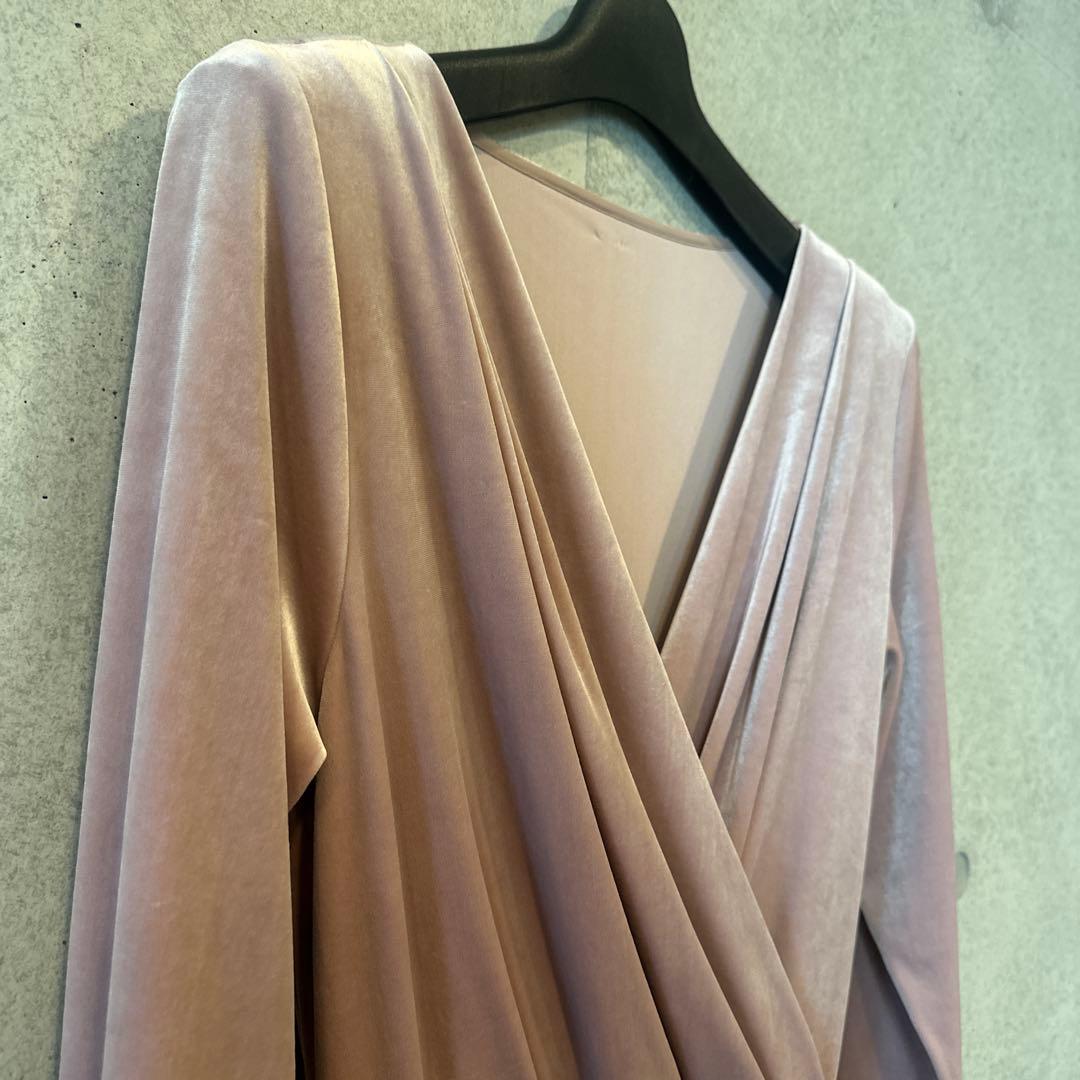 超美品★anuans ベロアカットオールインワンベージュピンク定価¥23,100