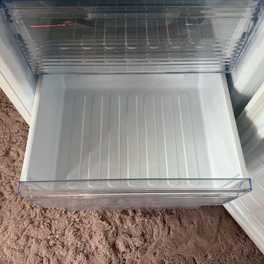 都内23区配送無料✨冷蔵庫　シャープ　SJ-PD28E-W ホワイト　スリム