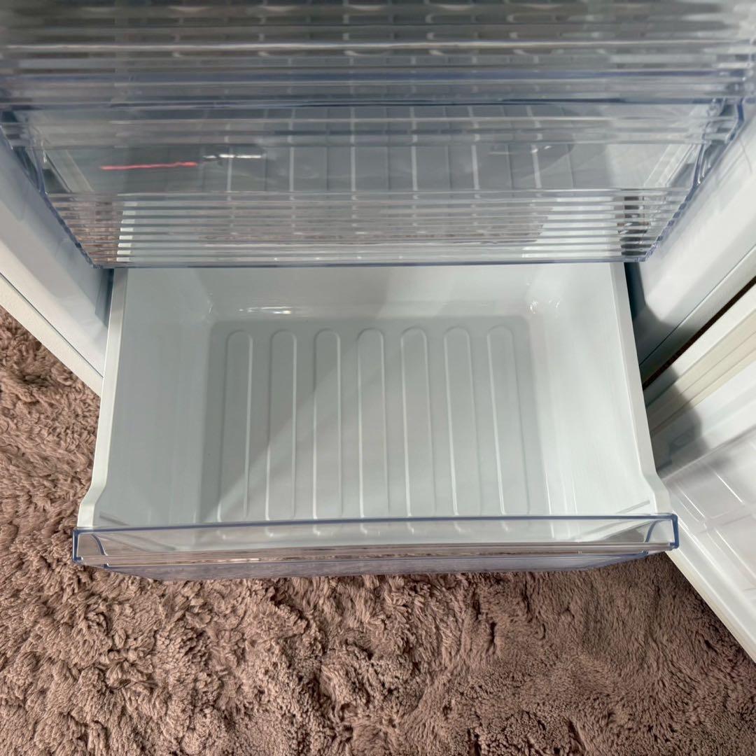 都内23区配送無料✨冷蔵庫　シャープ　SJ-PD28E-W ホワイト　スリム