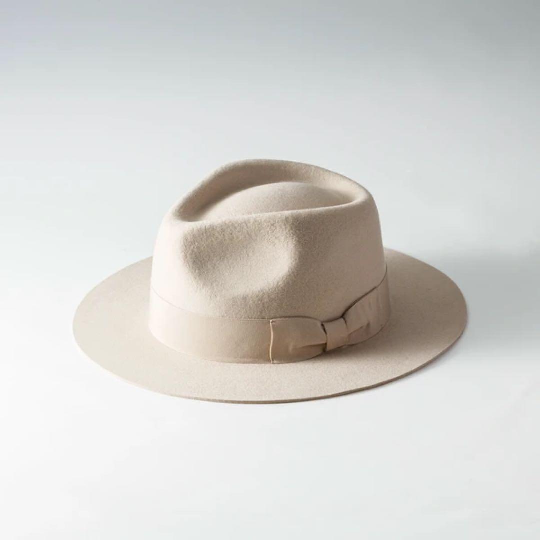 アキラ MIDDLE BRIM FLAT HAT