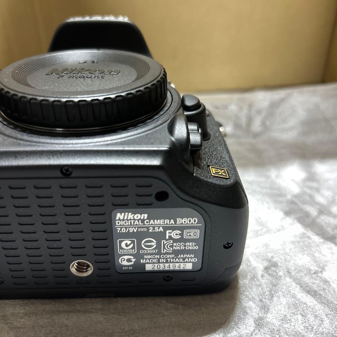 Nikon デジタル一眼レフカメラ D600 ボディー